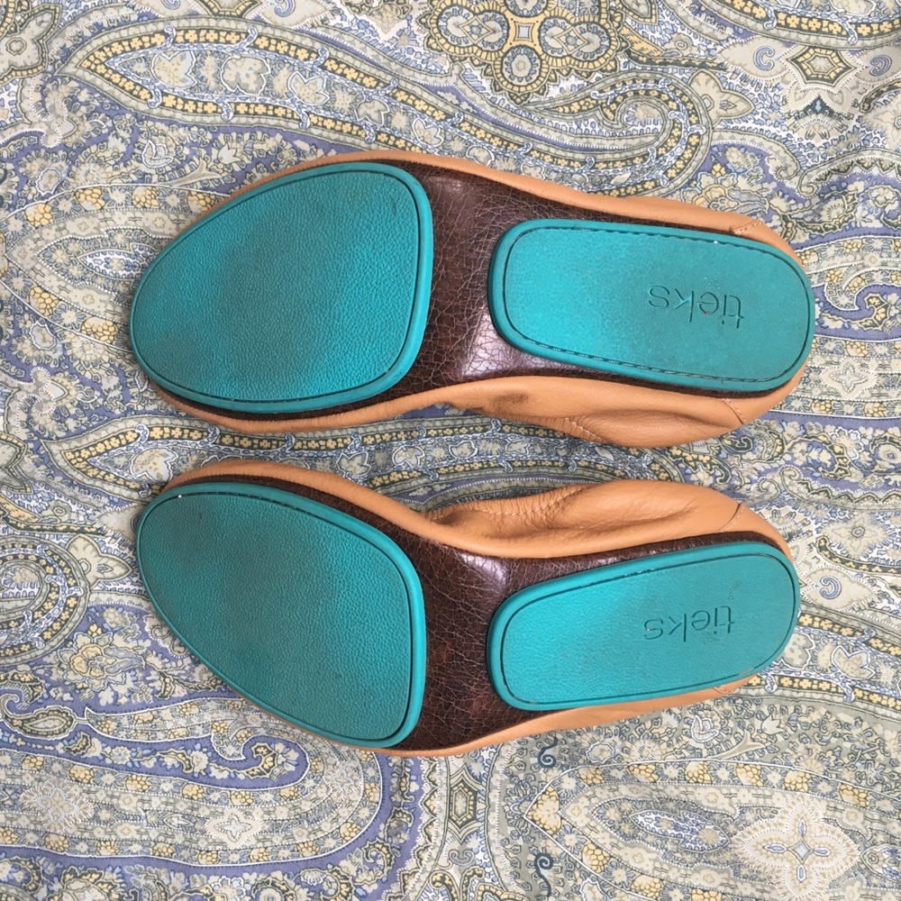 Tieks- size 9- camel color - Picture 3 of 5
